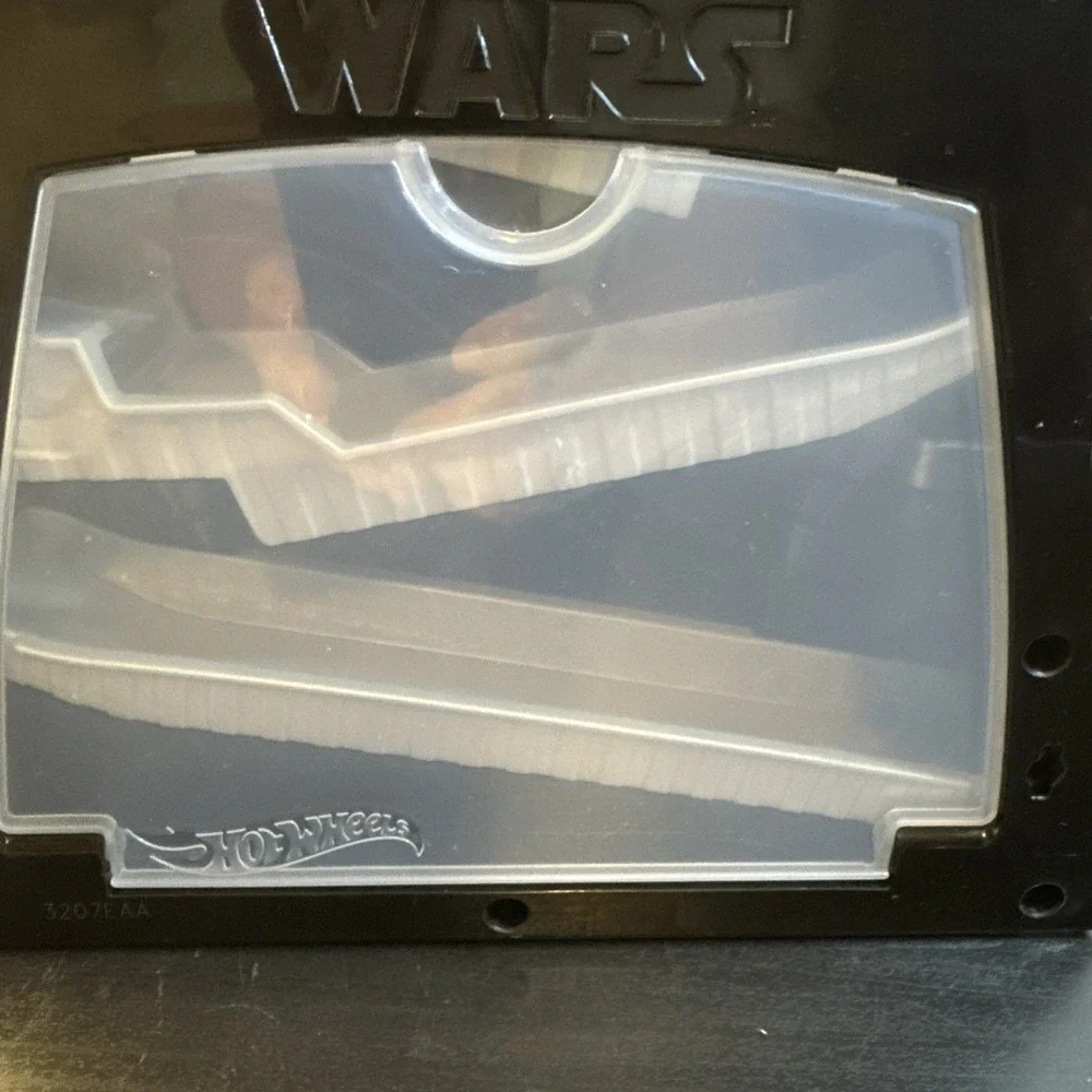 Hot Wheels Star Wars Darth Vader Battle Rollers‎ Store & Go Play Case